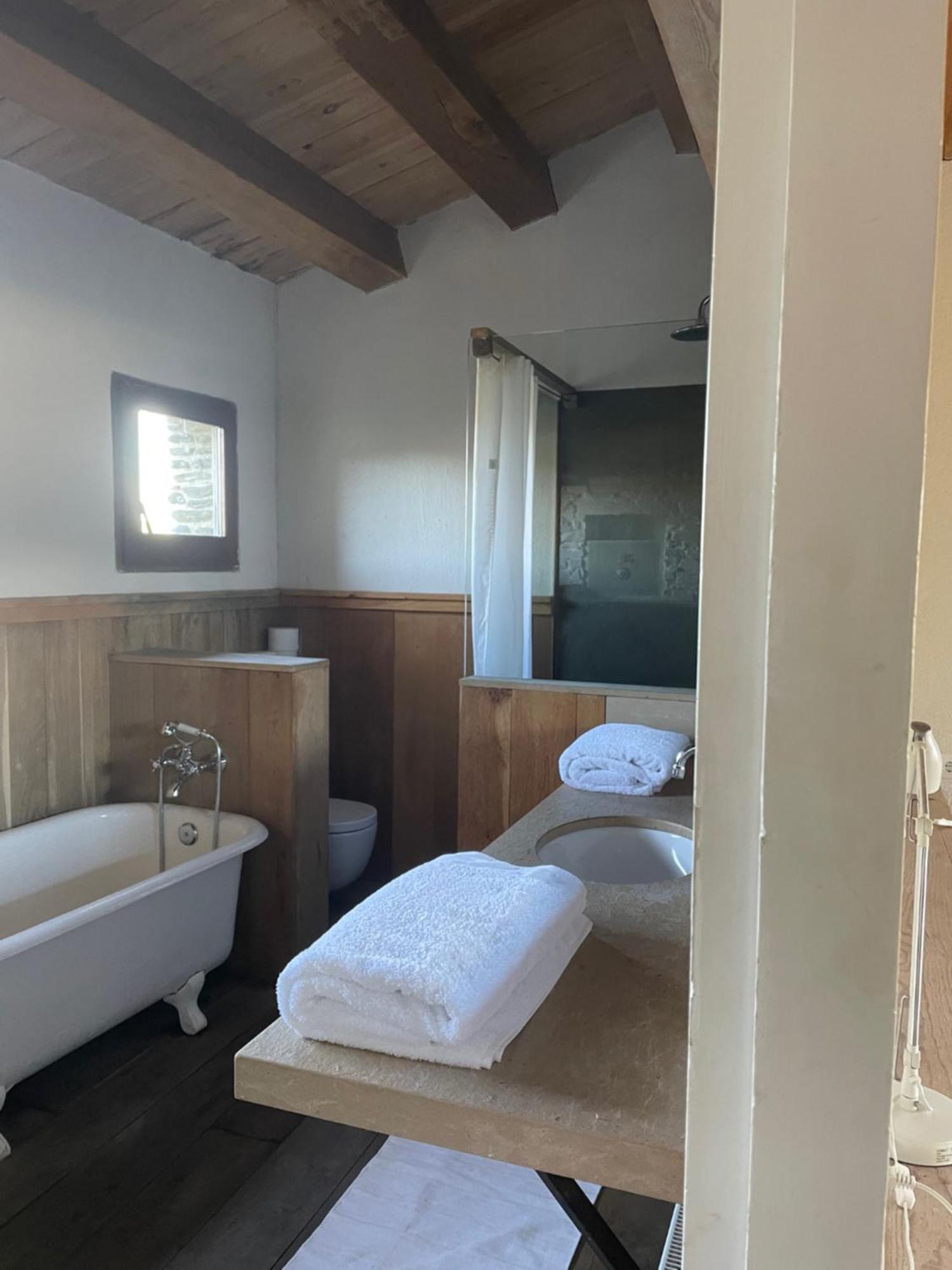Isla Privada En Cadaques De Ensueno Con 11 Habitaciones Dobles Con Bano Privado Y Piscina מראה חיצוני תמונה